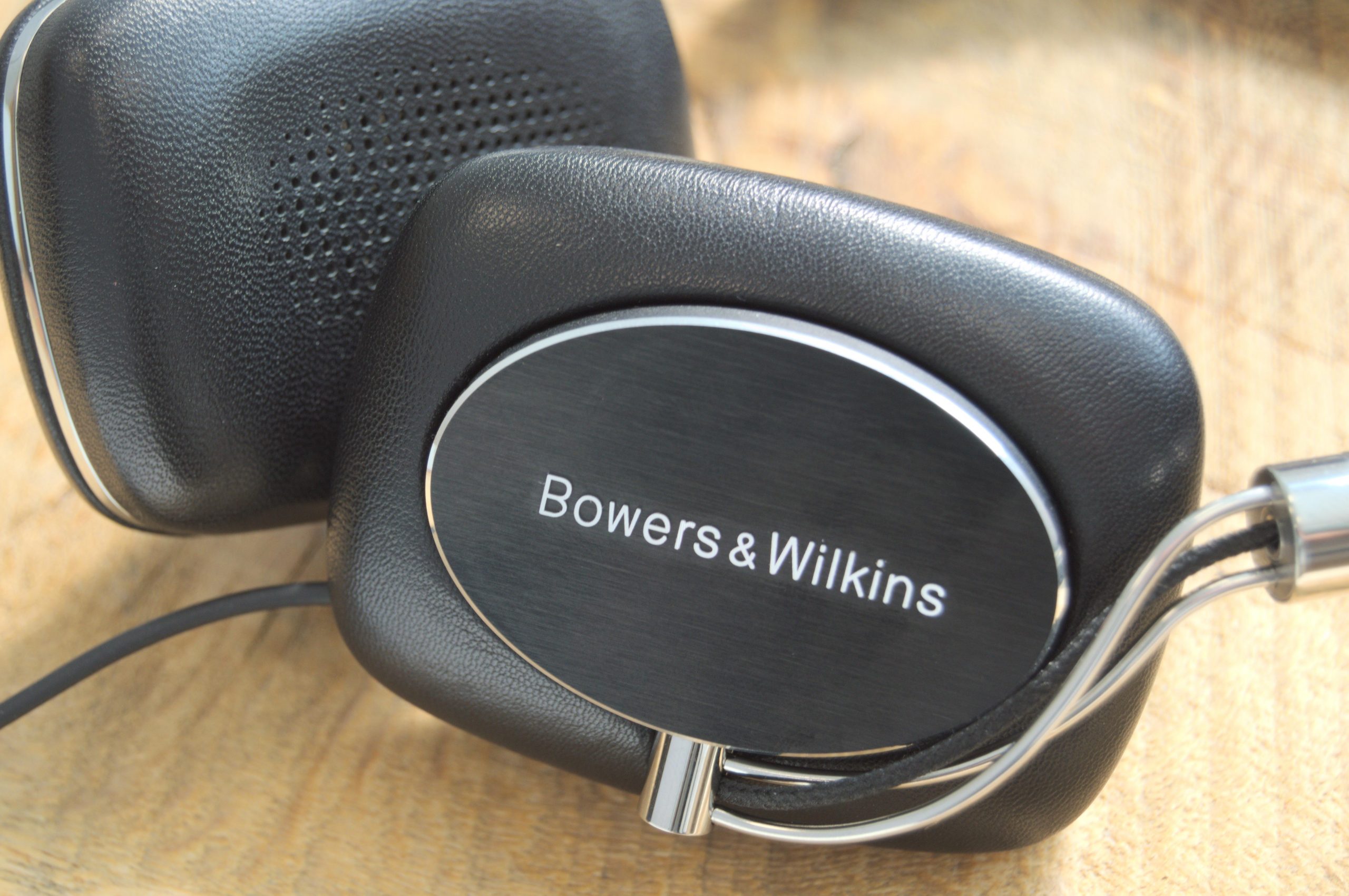 B&W P5 Series 2 Headphone - Expert Review | hifiheadphones.co.uk