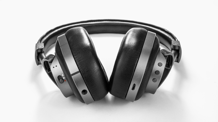 Master & Dynamic MW60
