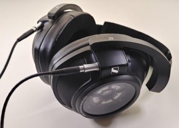 sennheiser hd820 available to demo