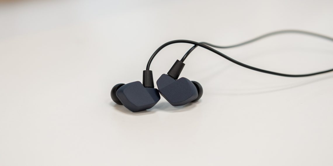 Final A4000 Earphone Review