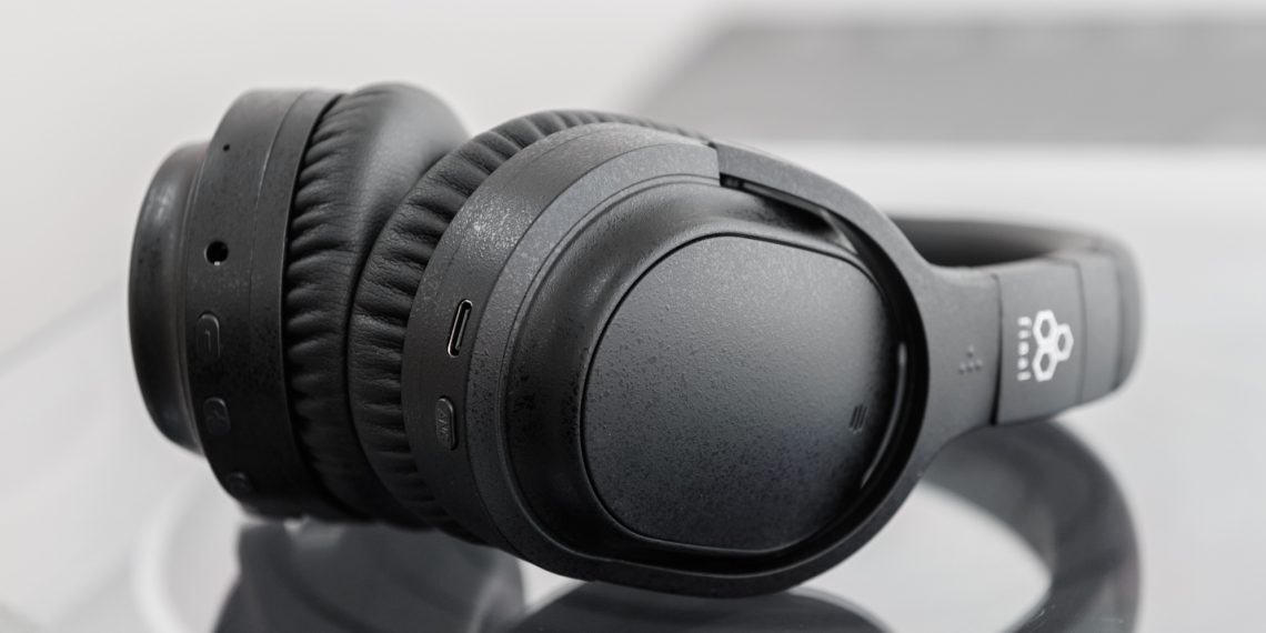 Final UX3000 ANC Bluetooth Headphones Review