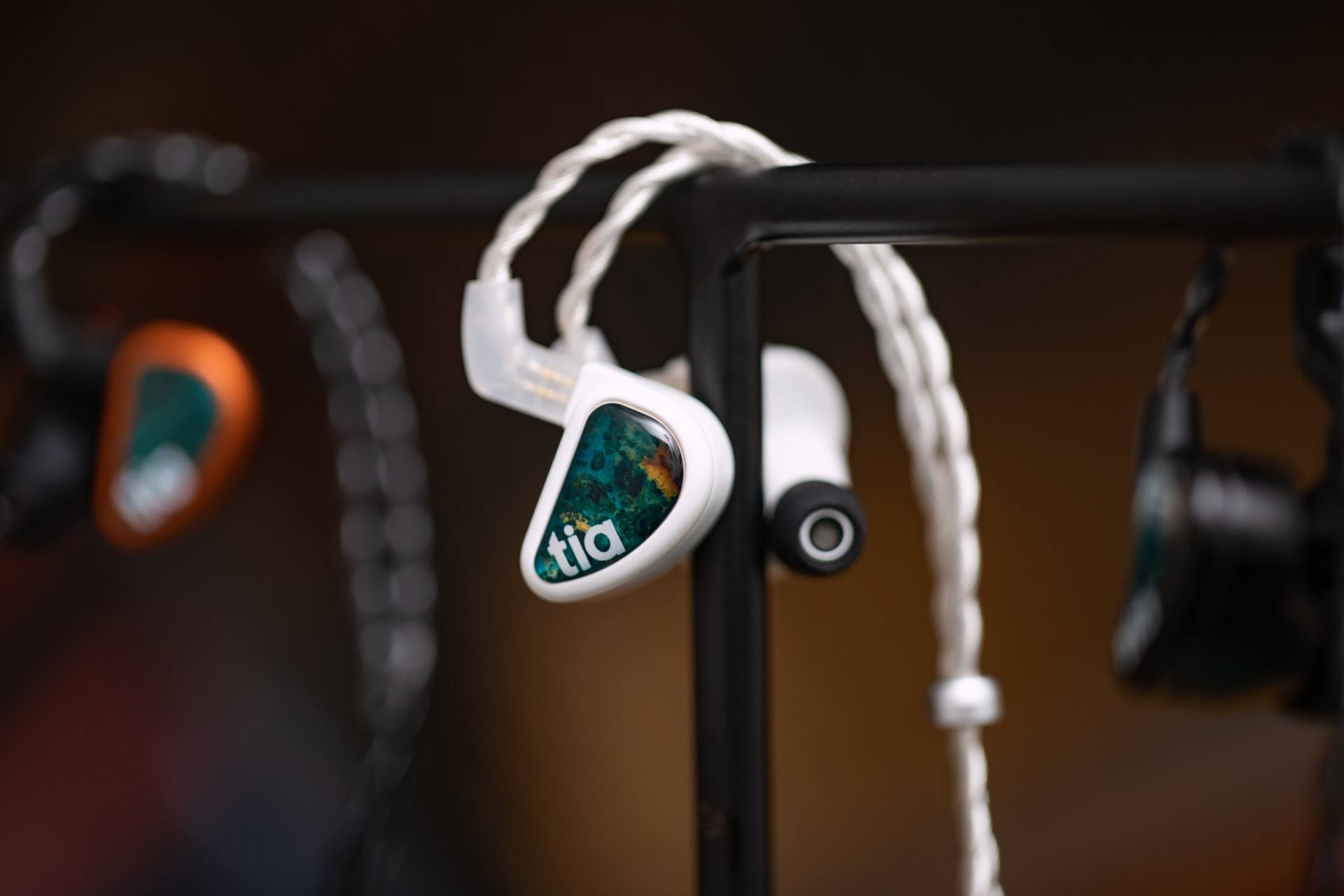 64 AUDIO FOURTÉ BLANC