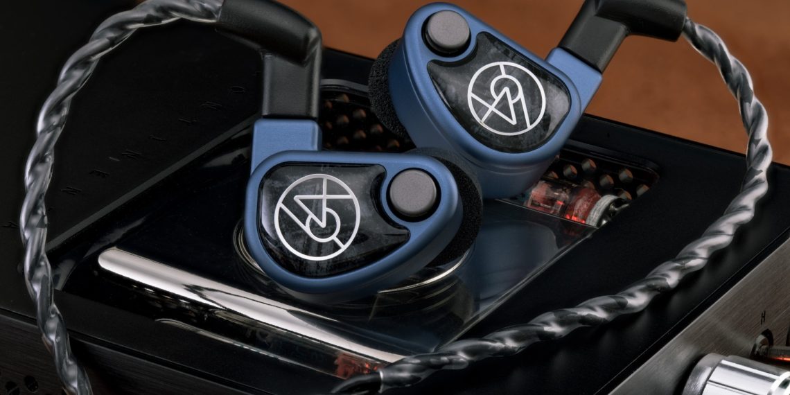 64 Audio U4s