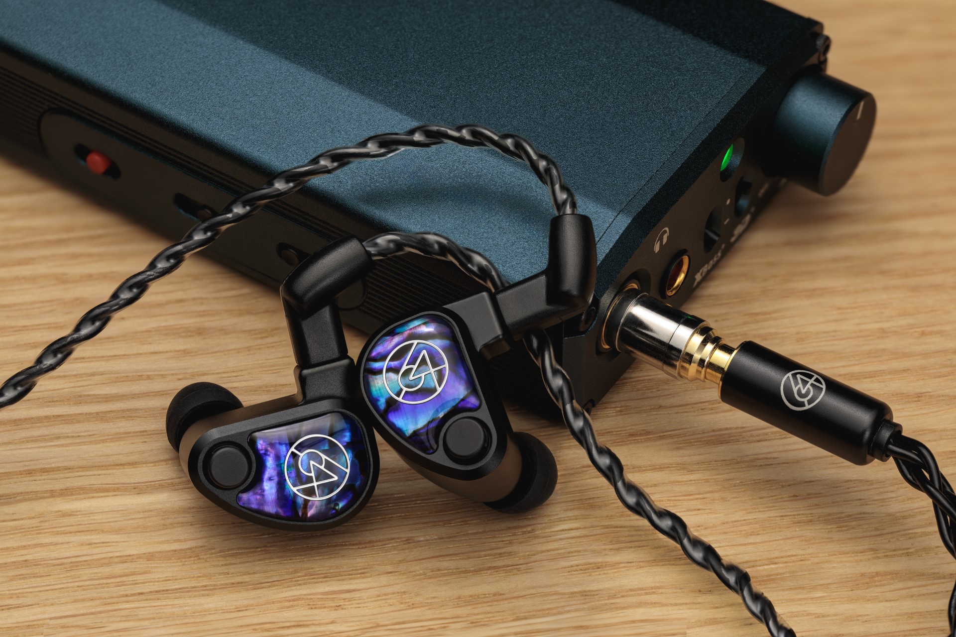 64 Audio Volür